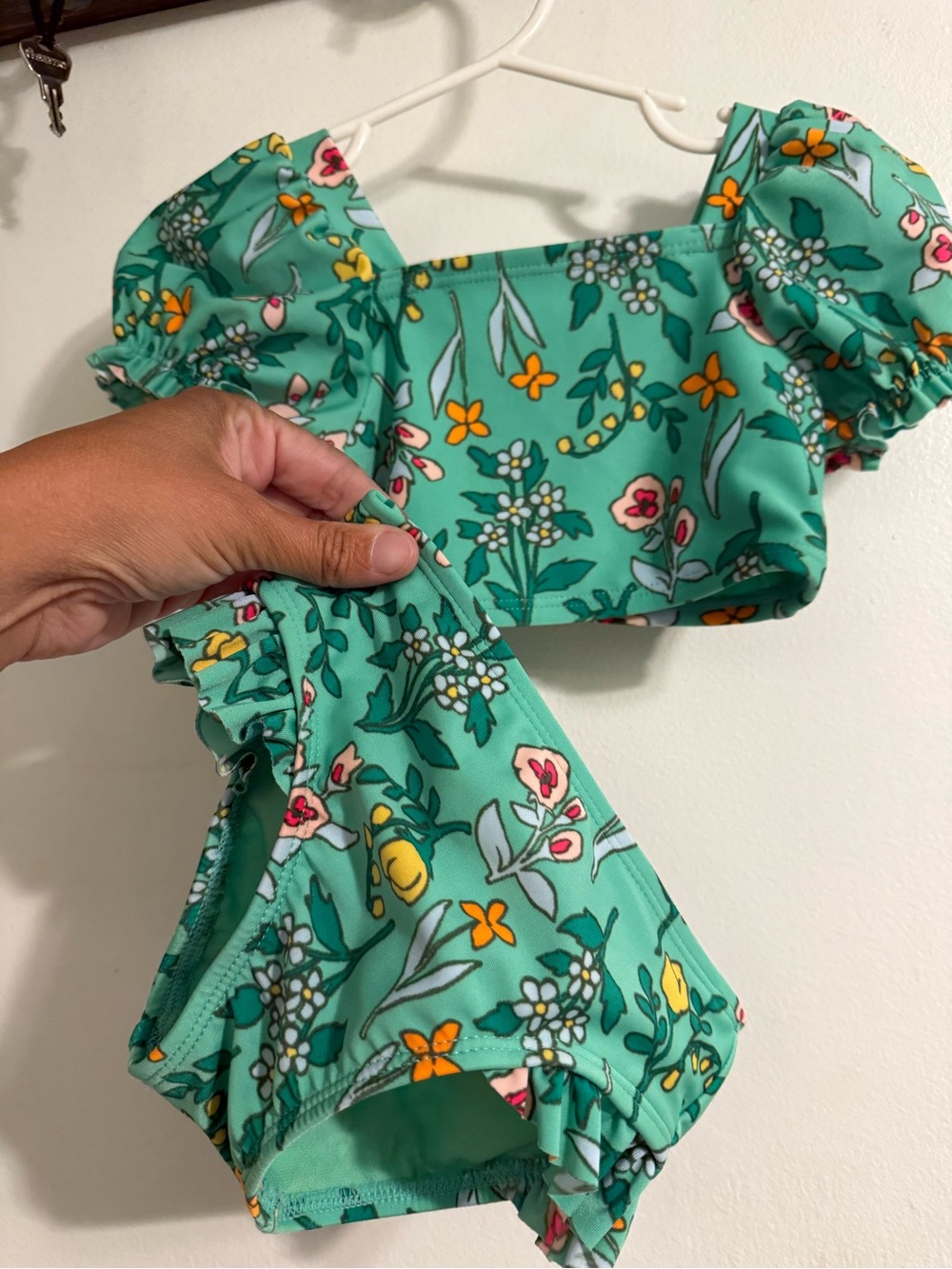 Cat & Jack Girls Green Floral Ruffled Bikini